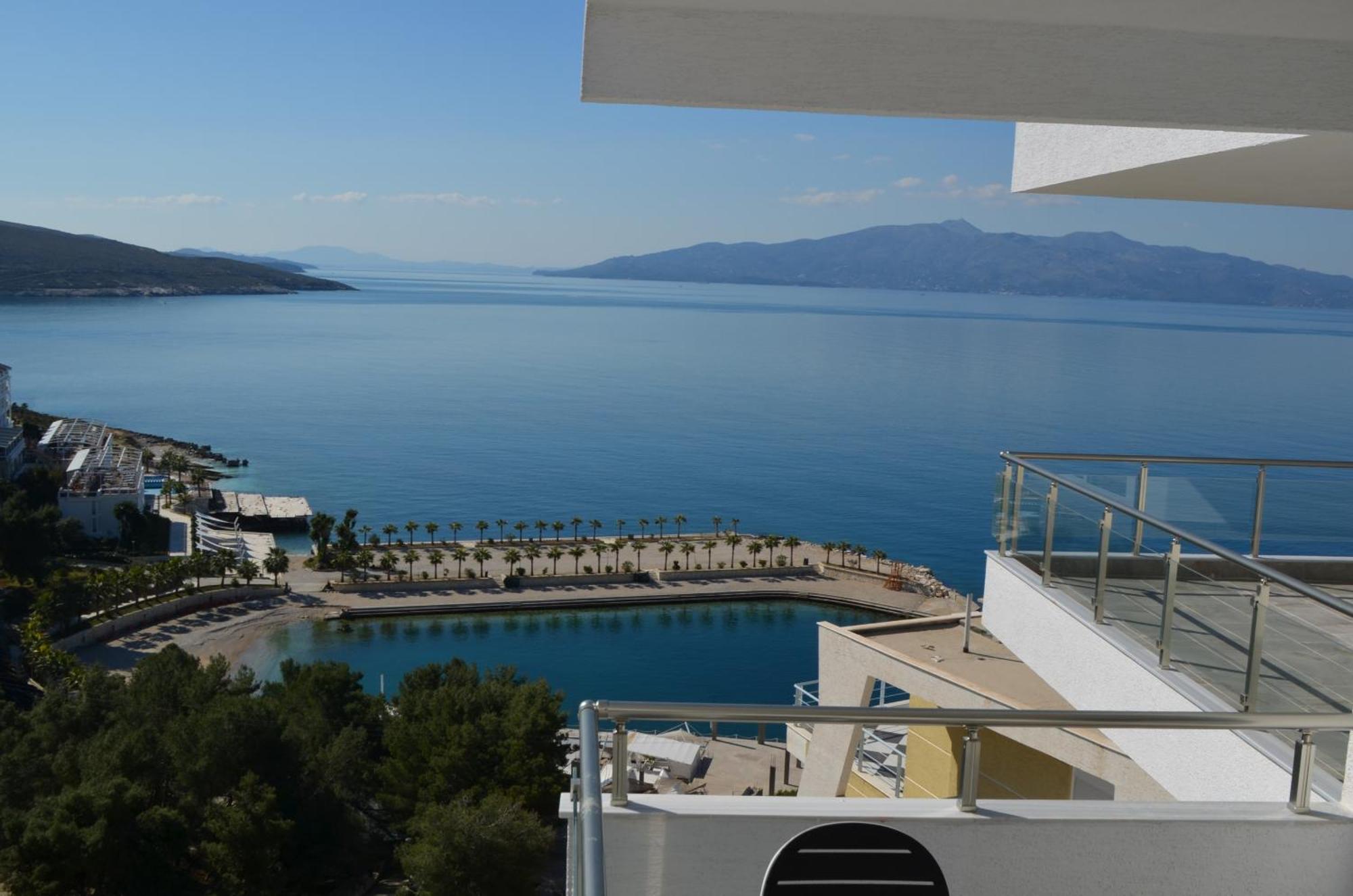 Brand New Apartments Sarande Exterior photo