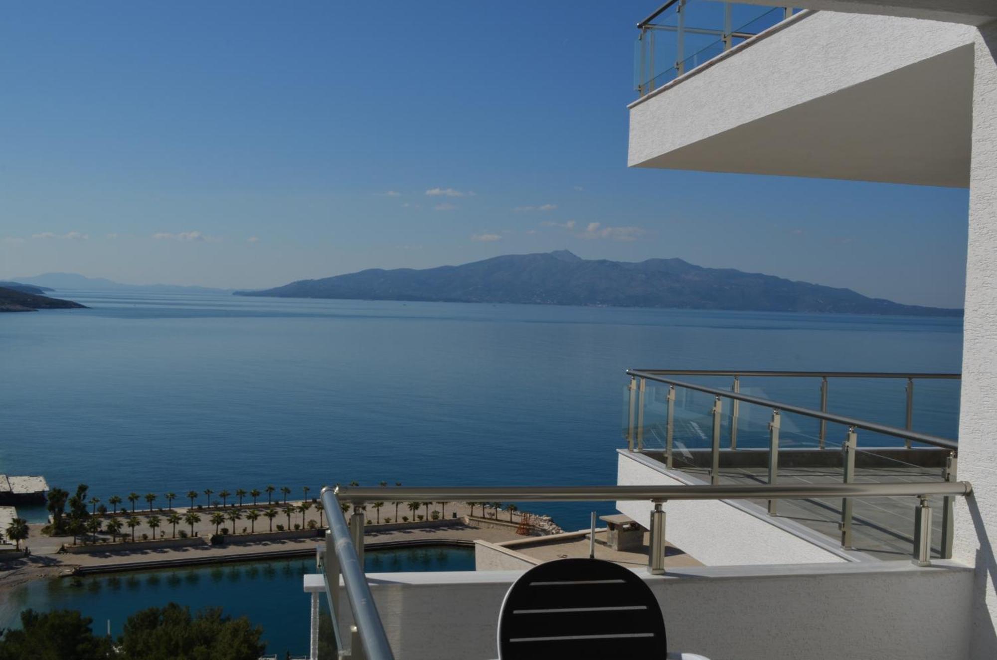 Brand New Apartments Sarande Exterior photo