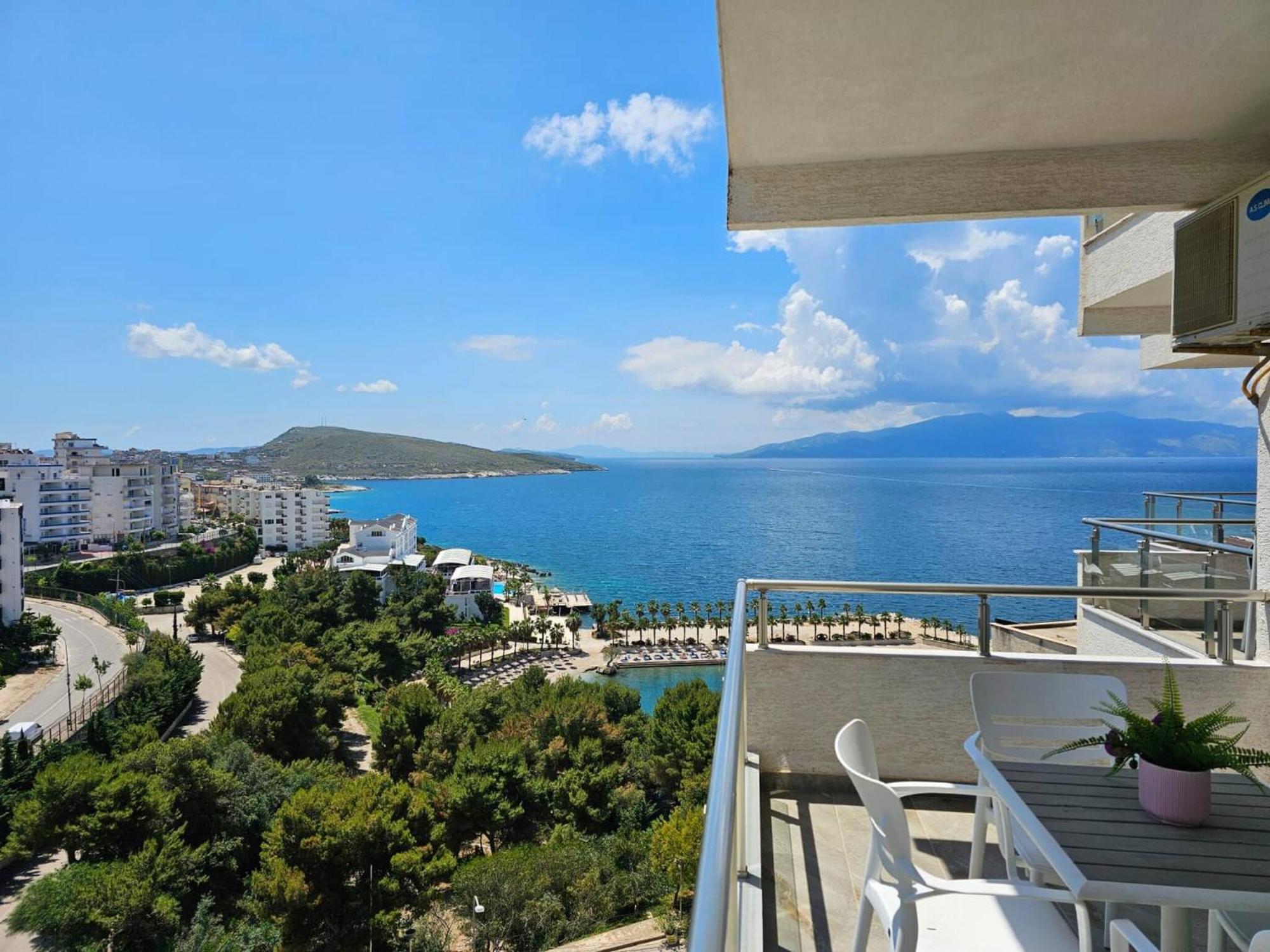 Brand New Apartments Sarande Exterior photo